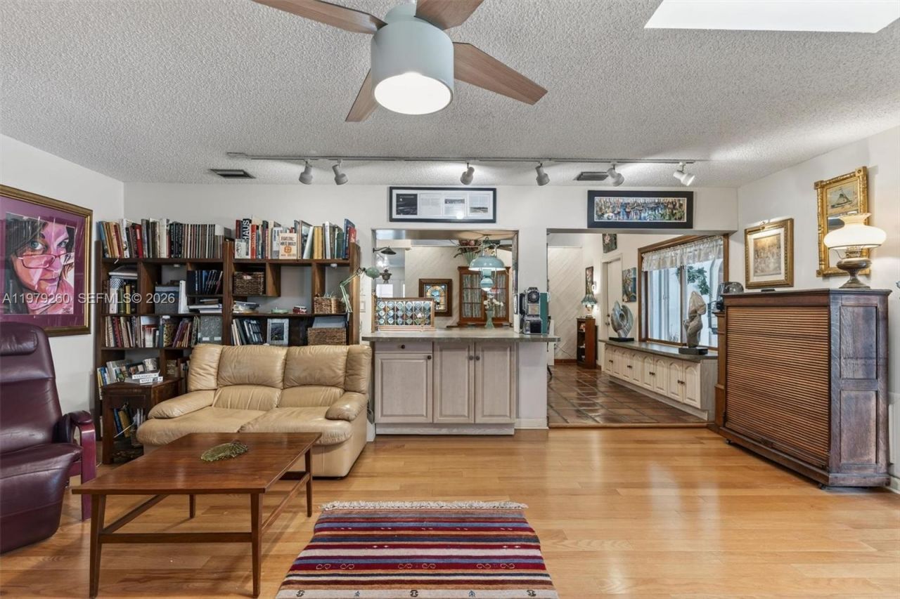 10230 SW 130th Ave, Miami, FL 33186 Photo