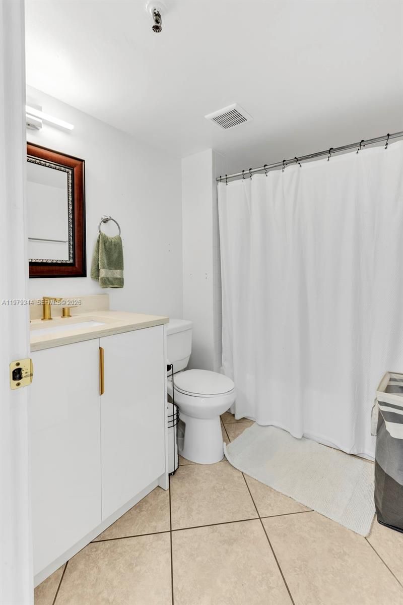 4550 NW 18th Ave , Unit 206, Deerfield Beach, FL 33064 Photo