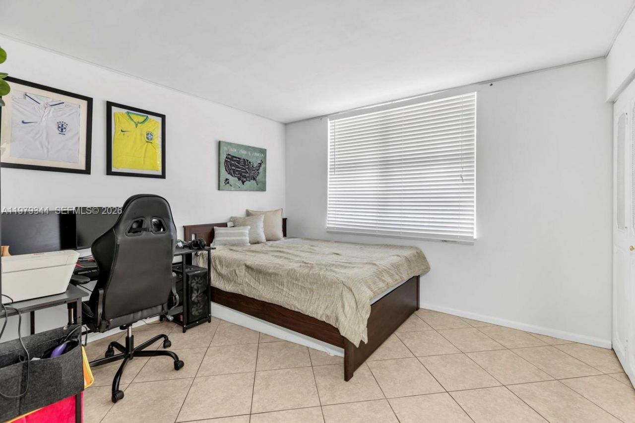 4550 NW 18th Ave , Unit 206, Deerfield Beach, FL 33064 Photo