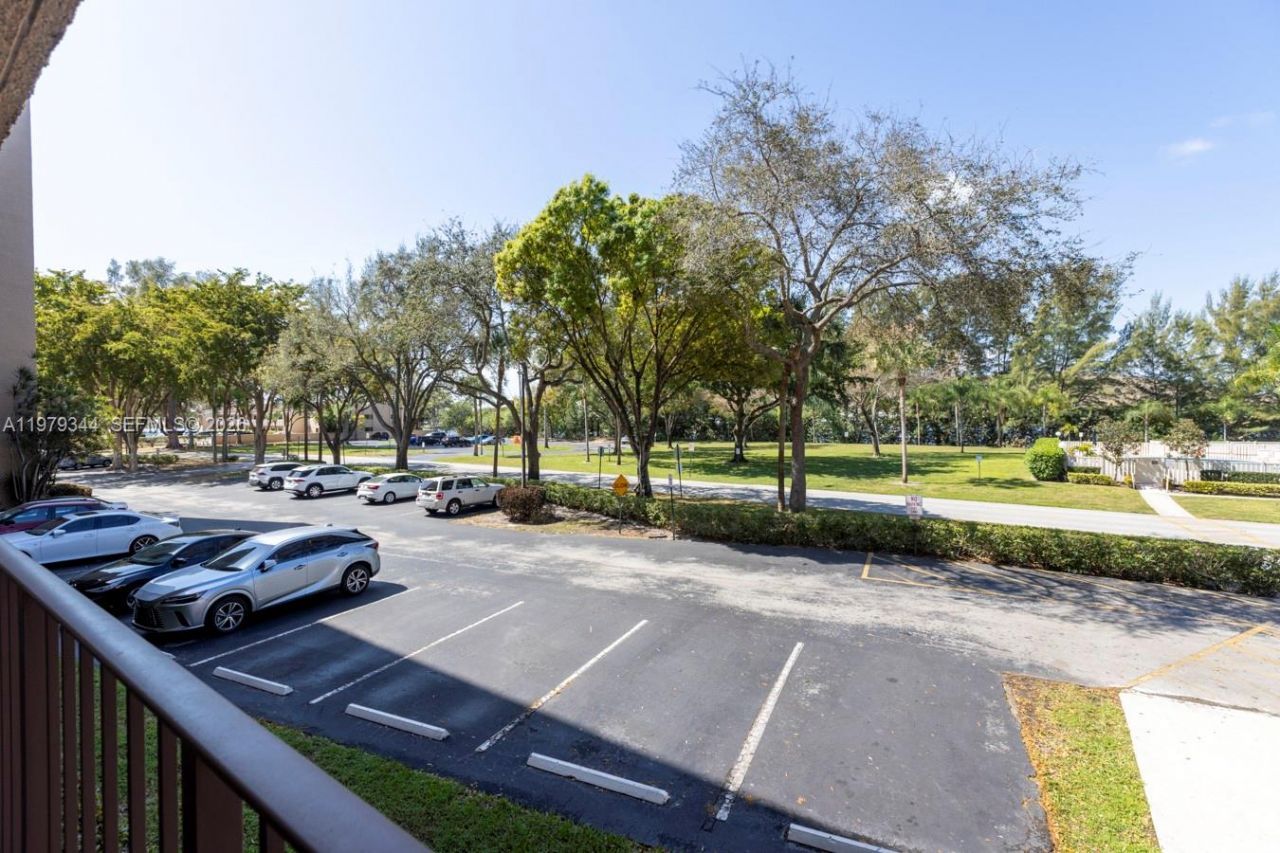 4550 NW 18th Ave , Unit 206, Deerfield Beach, FL 33064 Photo