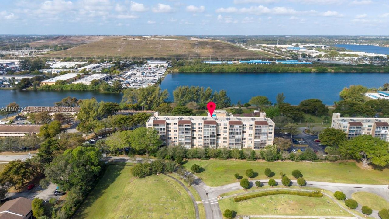 4550 NW 18th Ave , Unit 206, Deerfield Beach, FL 33064 Photo