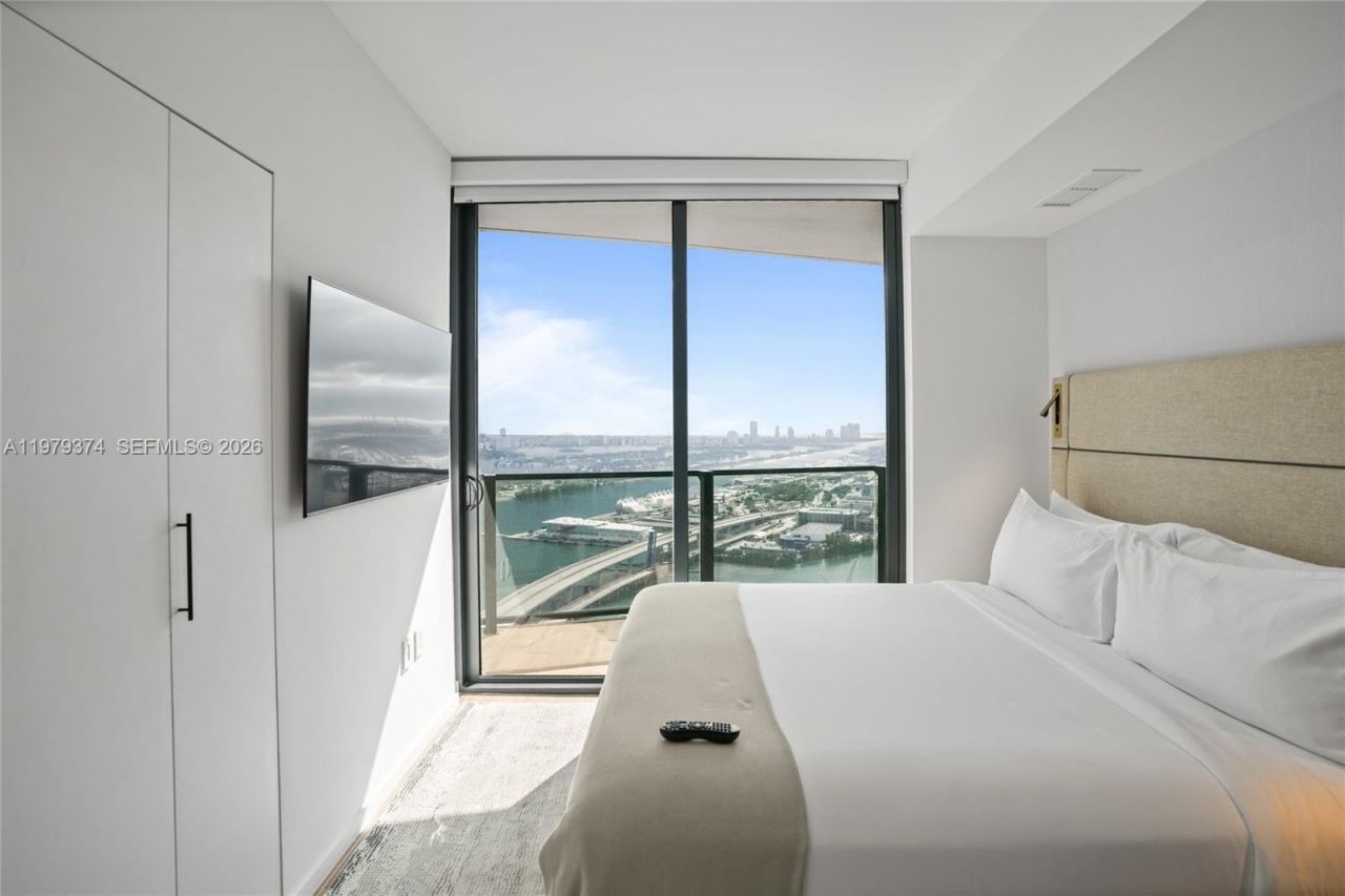 398 NE 5th St , Unit 4410, Miami, FL 33132 Photo