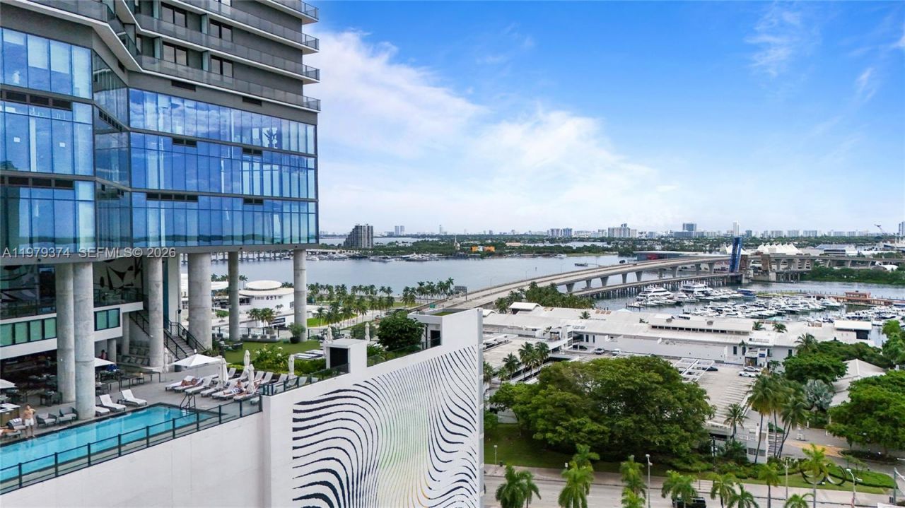 398 NE 5th St , Unit 4410, Miami, FL 33132 Photo