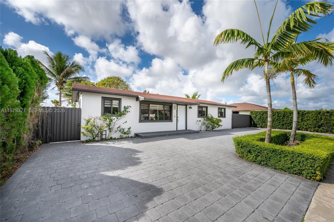 11442 SW 225th St, Miami, FL 33170 Photo