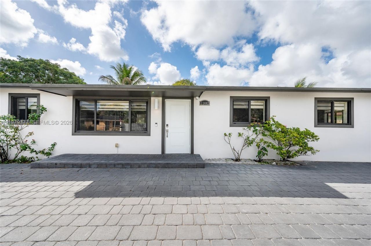 11442 SW 225th St, Miami, FL 33170 Photo