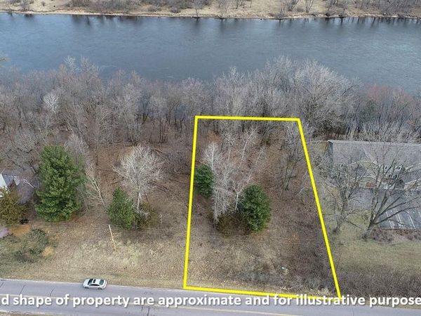 Lot 9 Hillside Drive, Wisconsin Dells, WI 53965