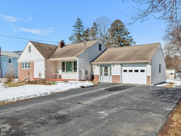 157 Grove Street, Middleburgh, NY 12122