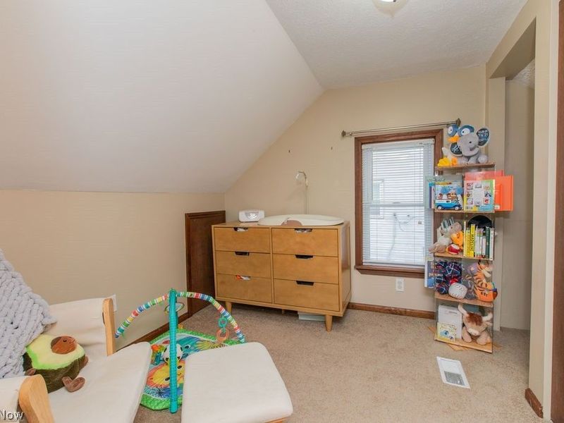 299 Inwood Boulevard, Avon Lake, OH 44012 Photo 13