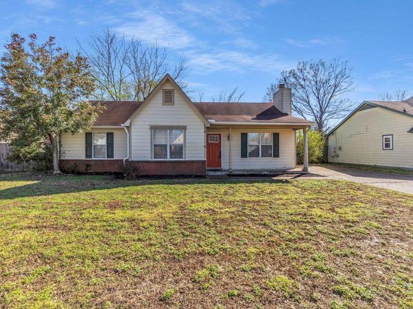 7011 W TEXEL CV W, Memphis, TN 38133