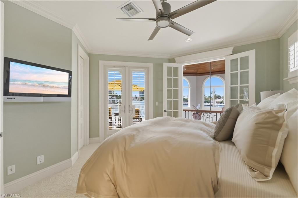 361 Pirates Bight , Naples, FL 34103 Photo