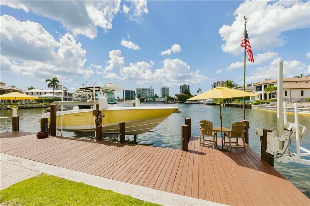 361 Pirates Bight , Naples, FL 34103 Photo