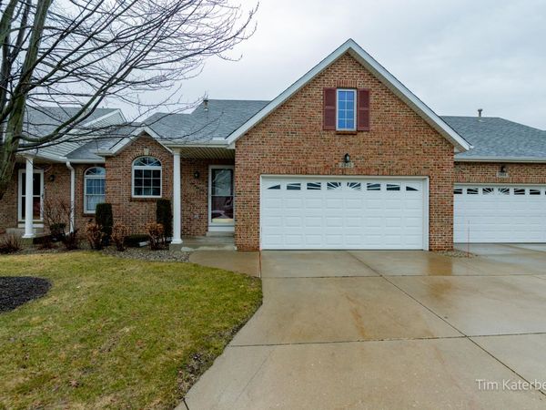 2940 Bentbrooke Drive, Unit 63, Holland, MI 49424