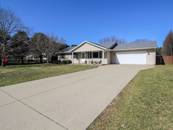 17064 Hawk Court, Three Rivers, MI 49093