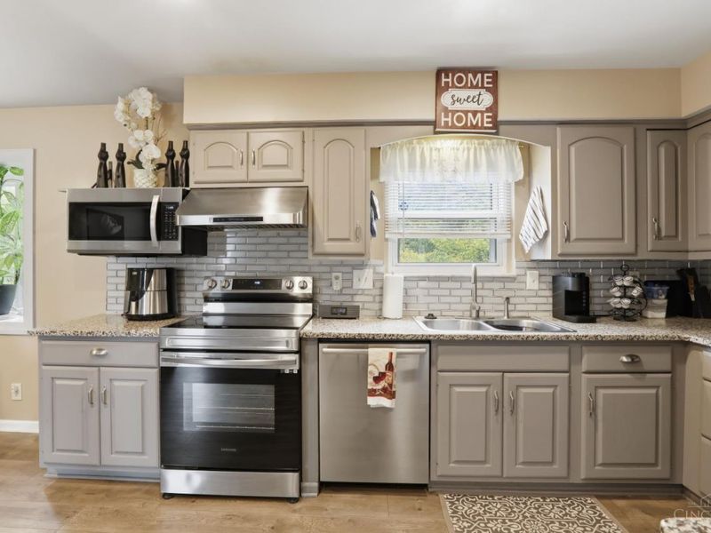 1006 Hearthstone Drive, Springfield Twp., OH 45231 Photo 11