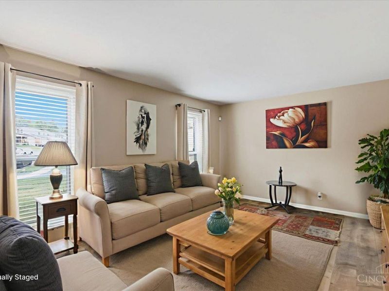 1006 Hearthstone Drive, Springfield Twp., OH 45231 Photo 5