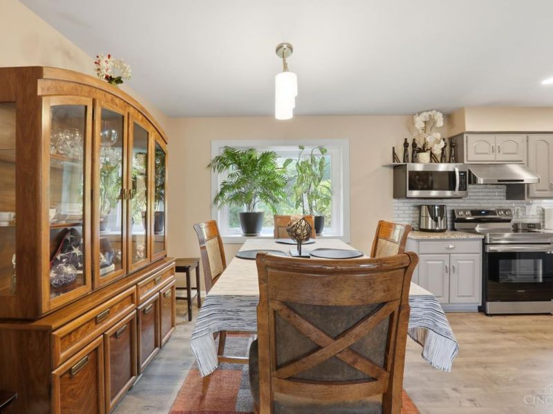 1006 Hearthstone Drive, Springfield Twp., OH 45231 Photo 8