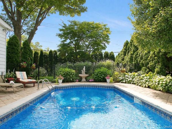 1 Webster Road , Scarsdale, NY 10583