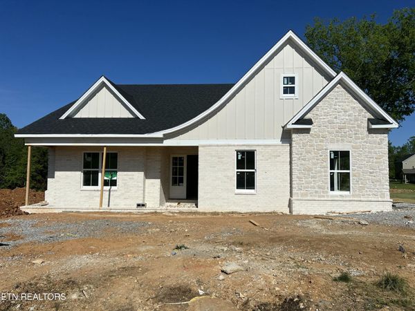 212 Poppy Place, Lenoir City, TN 37772