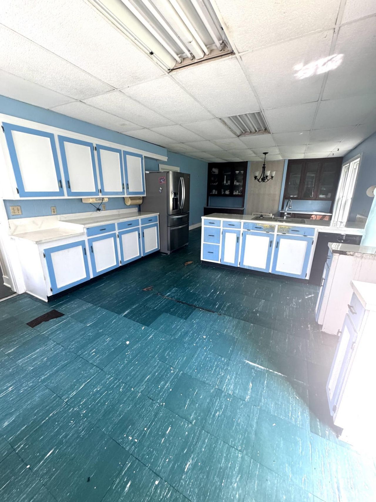 8347 Lodge Highway Photo 11