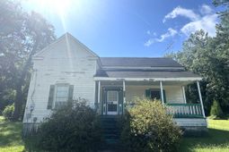 8347 Lodge Highway photo 4