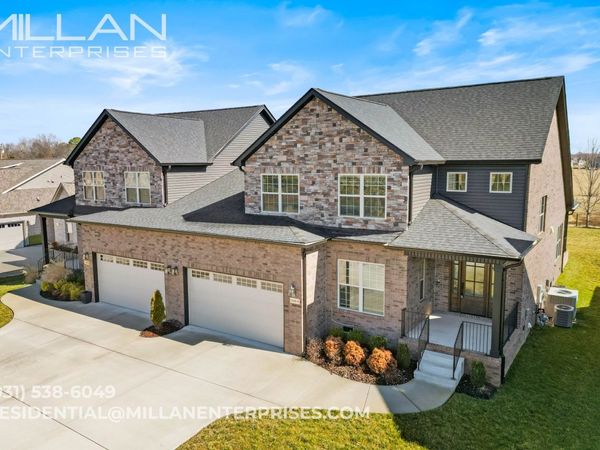 1065 Veridian Drive , Unit B, Clarksville, TN 37043