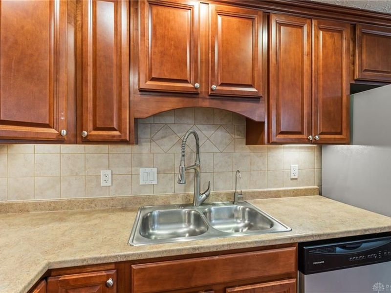 5662 Brandt Pike, Huber Heights, OH 45424 Photo 18