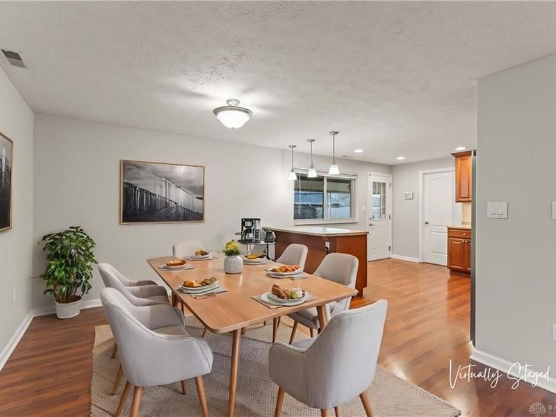 5662 Brandt Pike, Huber Heights, OH 45424 Photo 3