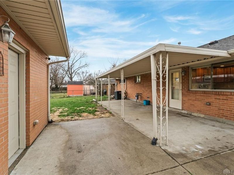 5662 Brandt Pike, Huber Heights, OH 45424 Photo 36