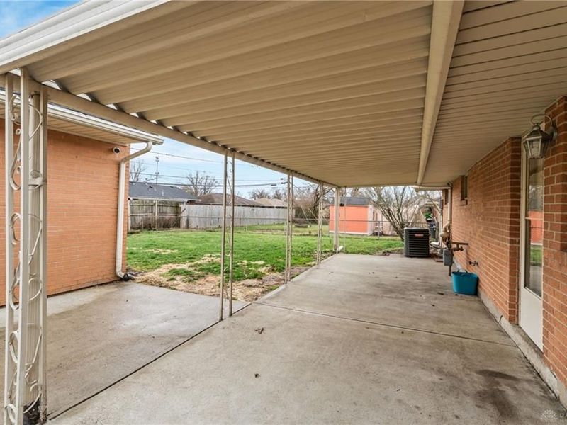 5662 Brandt Pike, Huber Heights, OH 45424 Photo 38