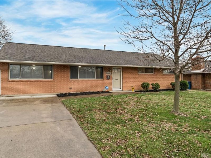 5662 Brandt Pike, Huber Heights, OH 45424 Photo 7