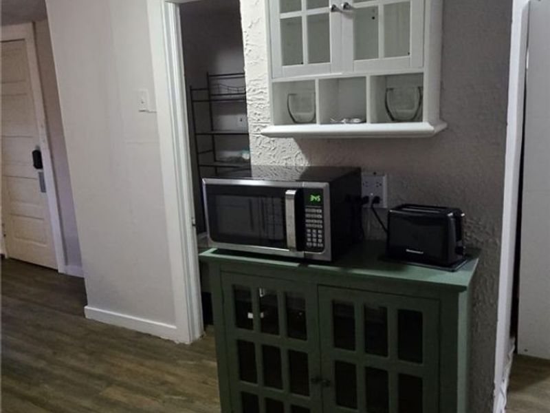 1856 Lampson Road , Unit UP, Cleveland, OH 44112 Photo 11