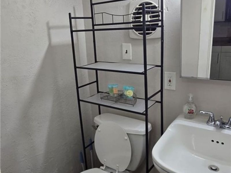 1856 Lampson Road , Unit UP, Cleveland, OH 44112 Photo 15