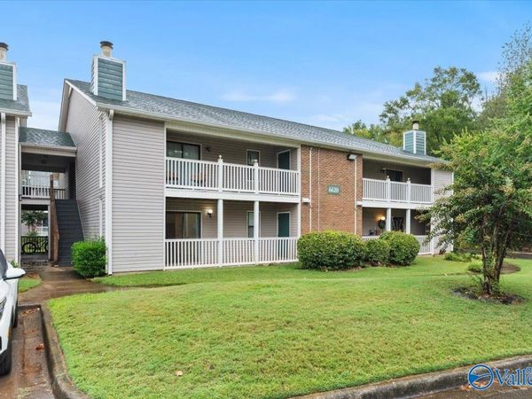 6620 Willow Pointe Drive, Unit F, Huntsville, AL 35806