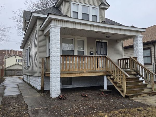 11250 S Parnell Avenue , Chicago, IL 60628