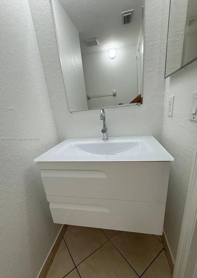 7655 NW 116th Ave , Doral, FL 33178 Photo