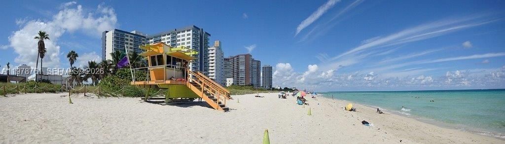 305 69th St , Unit 202, Miami Beach, FL 33141 Photo