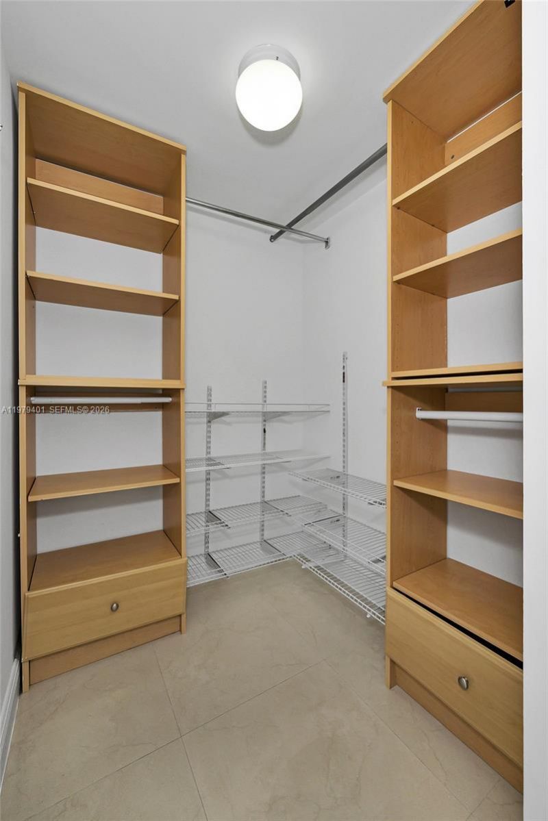 19400 Turnberry Way , Unit 932, Aventura, FL 33180 Photo