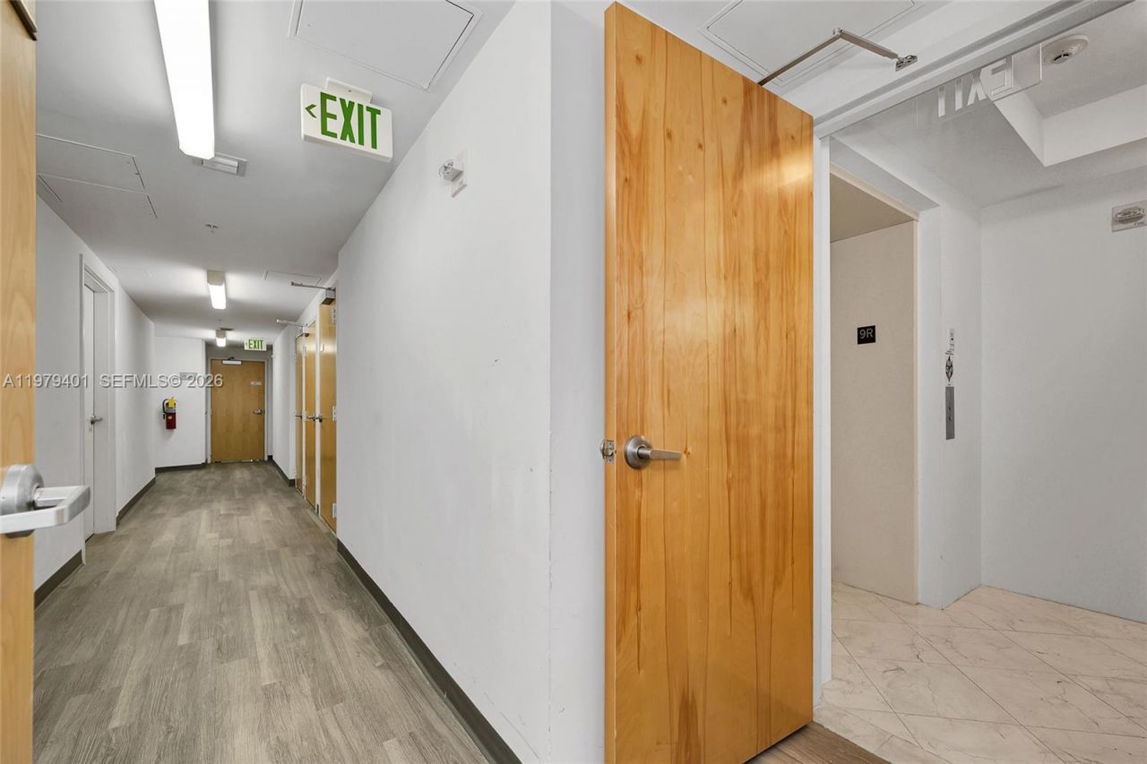 19400 Turnberry Way , Unit 932, Aventura, FL 33180 Photo