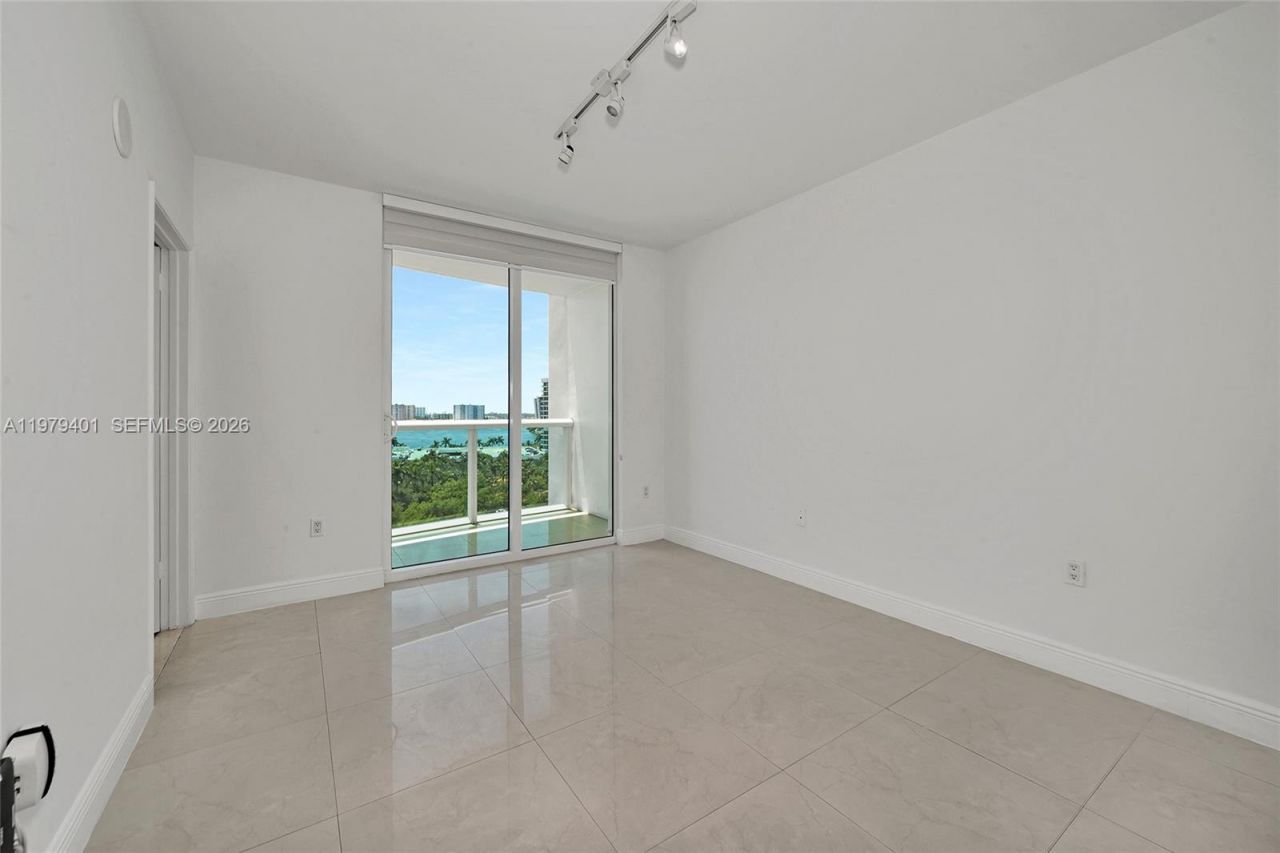 19400 Turnberry Way , Unit 932, Aventura, FL 33180 Photo