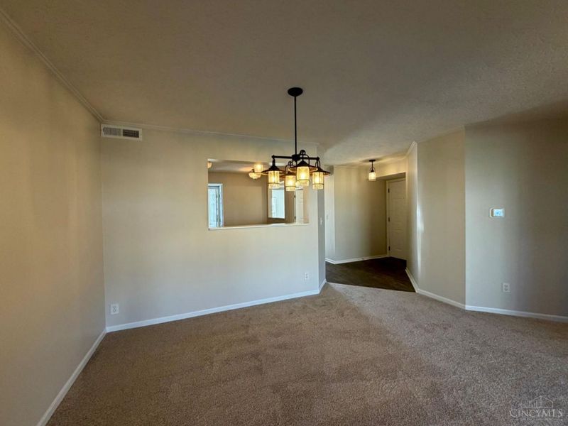 9917 Shorewood Lane, Unit 5-B, Sharonville, OH 45241 Photo 15