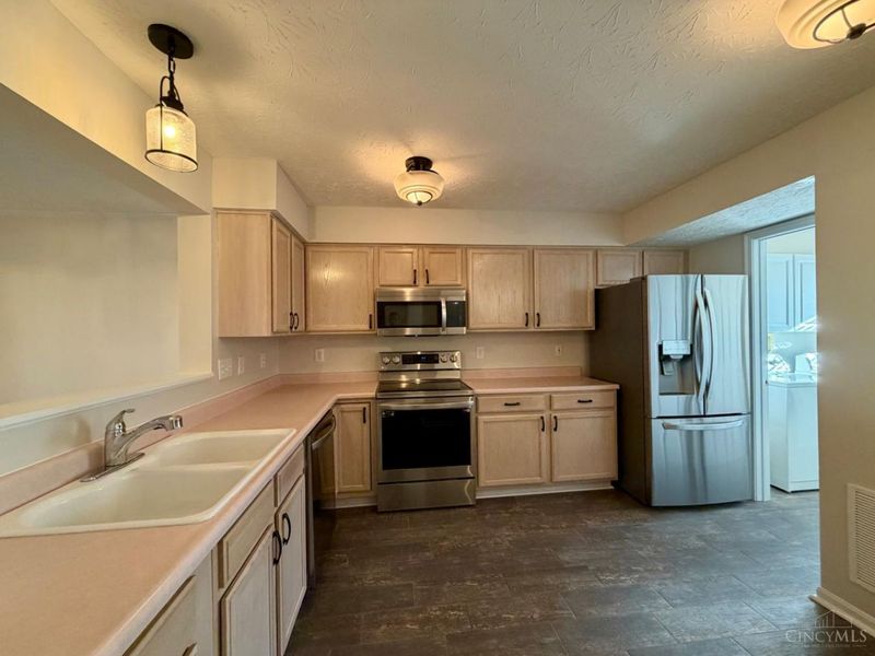 9917 Shorewood Lane, Unit 5-B, Sharonville, OH 45241 Photo 17