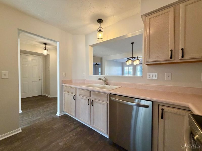 9917 Shorewood Lane, Unit 5-B, Sharonville, OH 45241 Photo 25