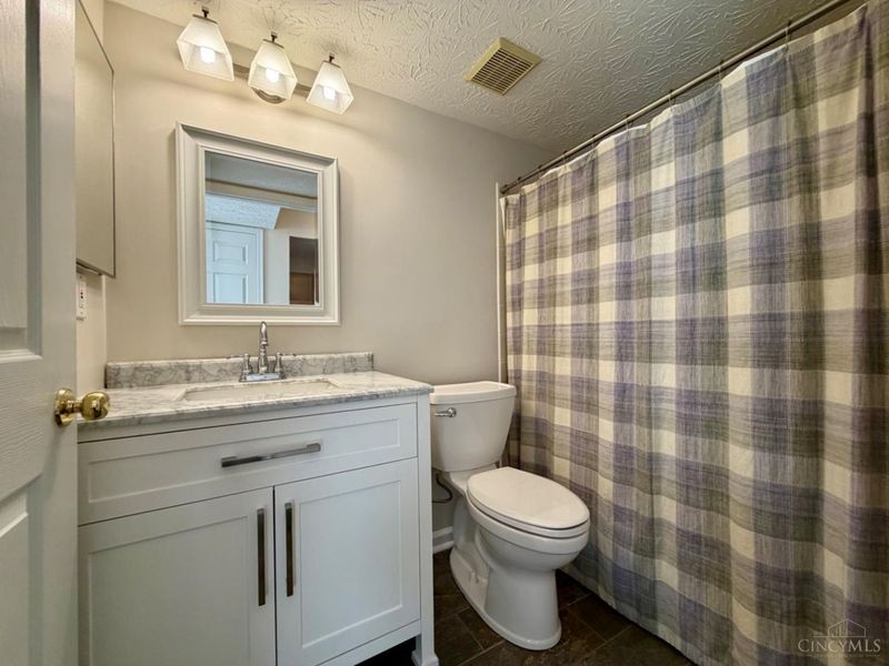 9917 Shorewood Lane, Unit 5-B, Sharonville, OH 45241 Photo 37