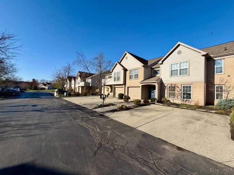 9917 Shorewood Lane, Unit 5-B, Sharonville, OH 45241 Photo 7