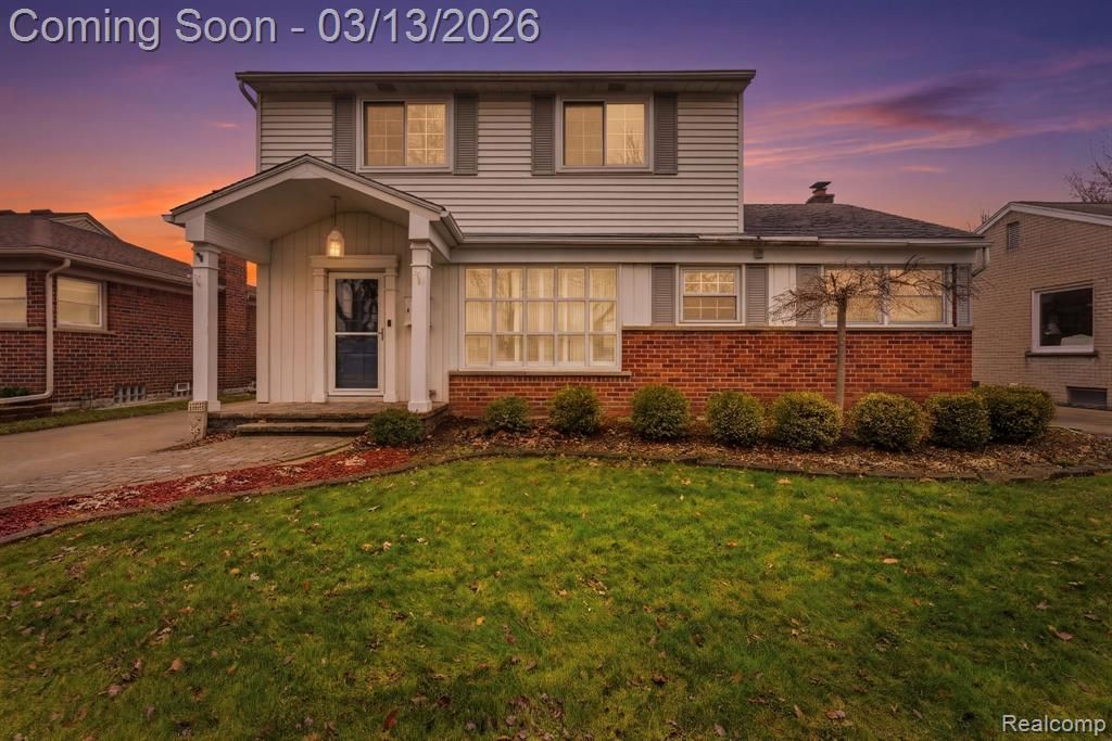 22948 Lingemann Street, Saint Clair Shores, MI 48080 Main Photo