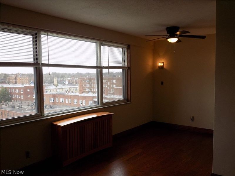 11850 Edgewater Drive, Unit 701, Lakewood, OH 44107 Photo 4
