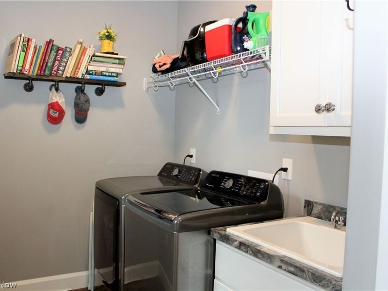 1939 Craig Drive, Lake Milton, OH 44429 Photo 15