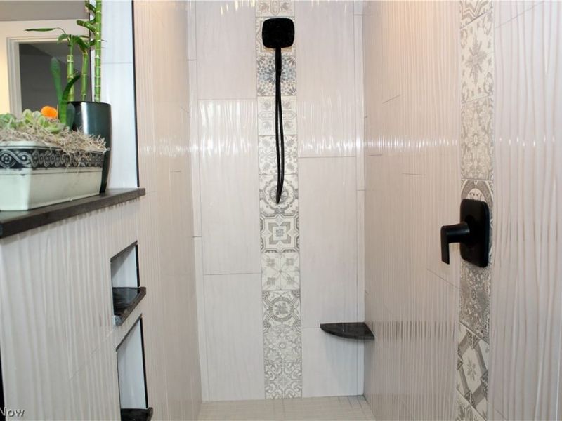 1939 Craig Drive, Lake Milton, OH 44429 Photo 24