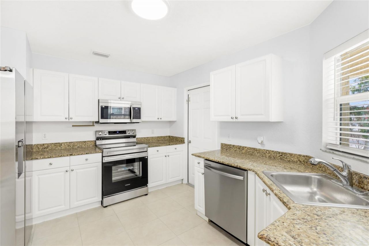 1016 26th Street W, Bradenton, FL 34205 Photo