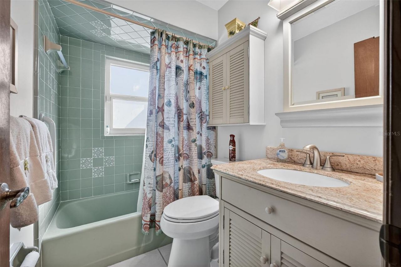 923 Locust Street, New Smyrna Beach, FL 32169 Photo